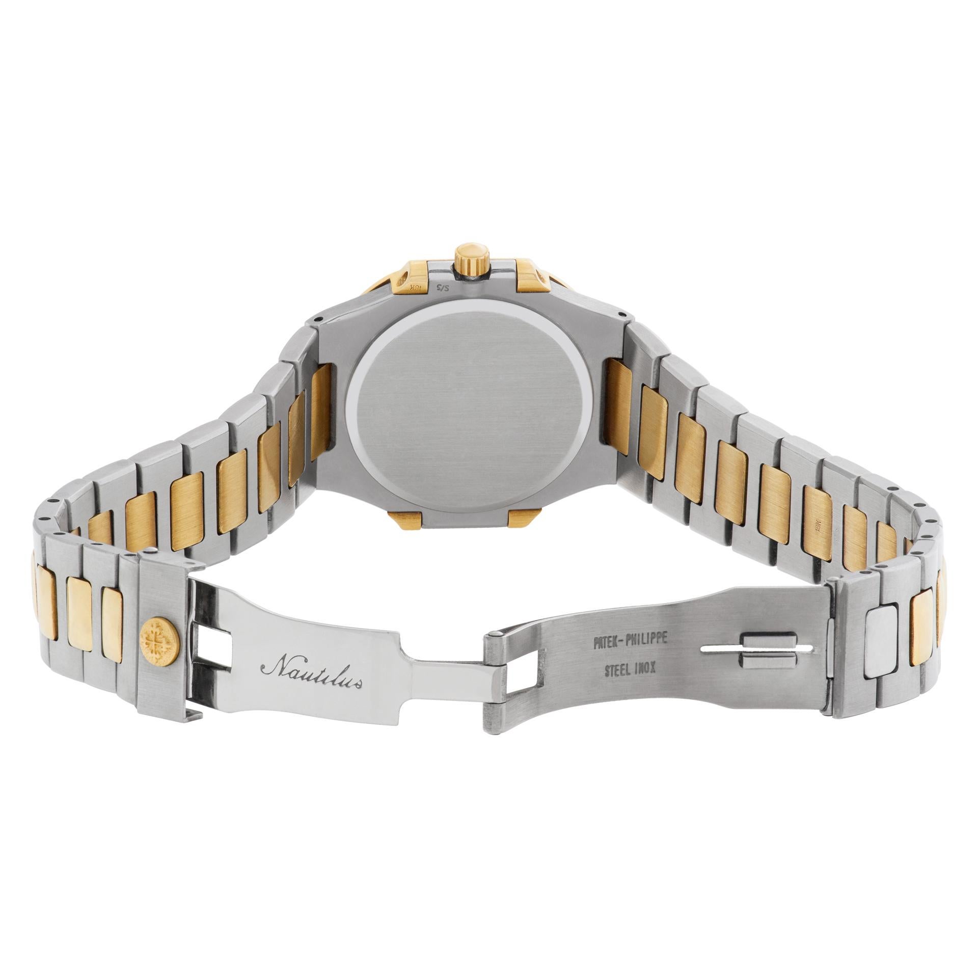 Patek Philippe Nautilus 18k & Edelstahl Quarz-Armbanduhr Ref 3900 im Angebot 1