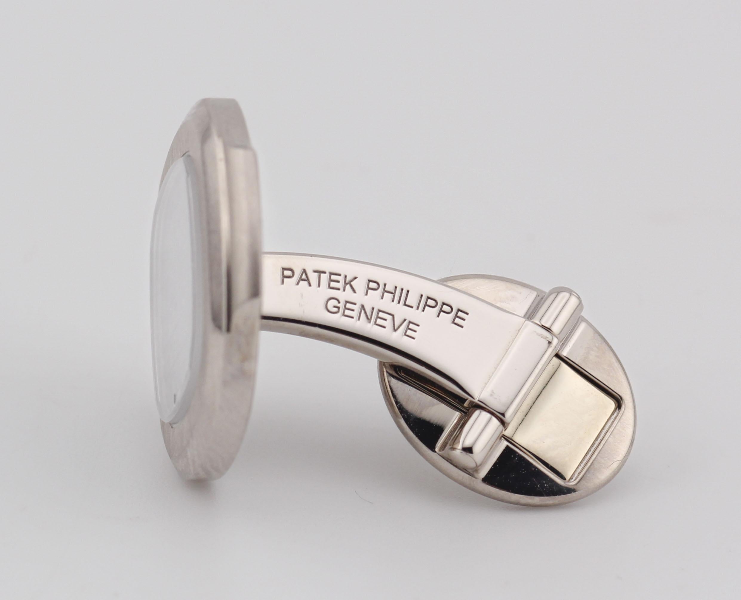 Patek Philippe Nautilus 18k Weißgold Manschettenknöpfe 2059057G015 im Zustand „Hervorragend“ im Angebot in Simpsonville, SC