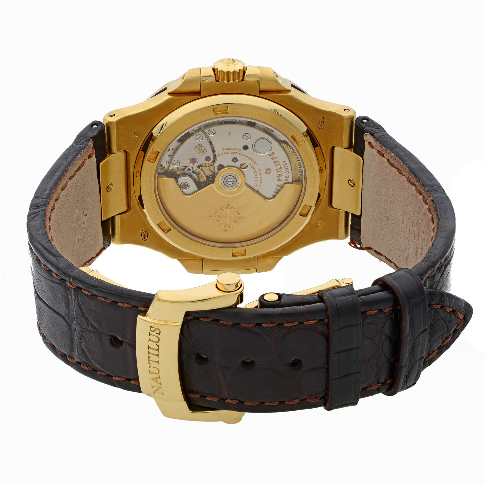 Patek Philippe Nautilus 18 Karat Gold Brown Leather Band Men’s Watch 5711J-001 In Good Condition In New York, NY