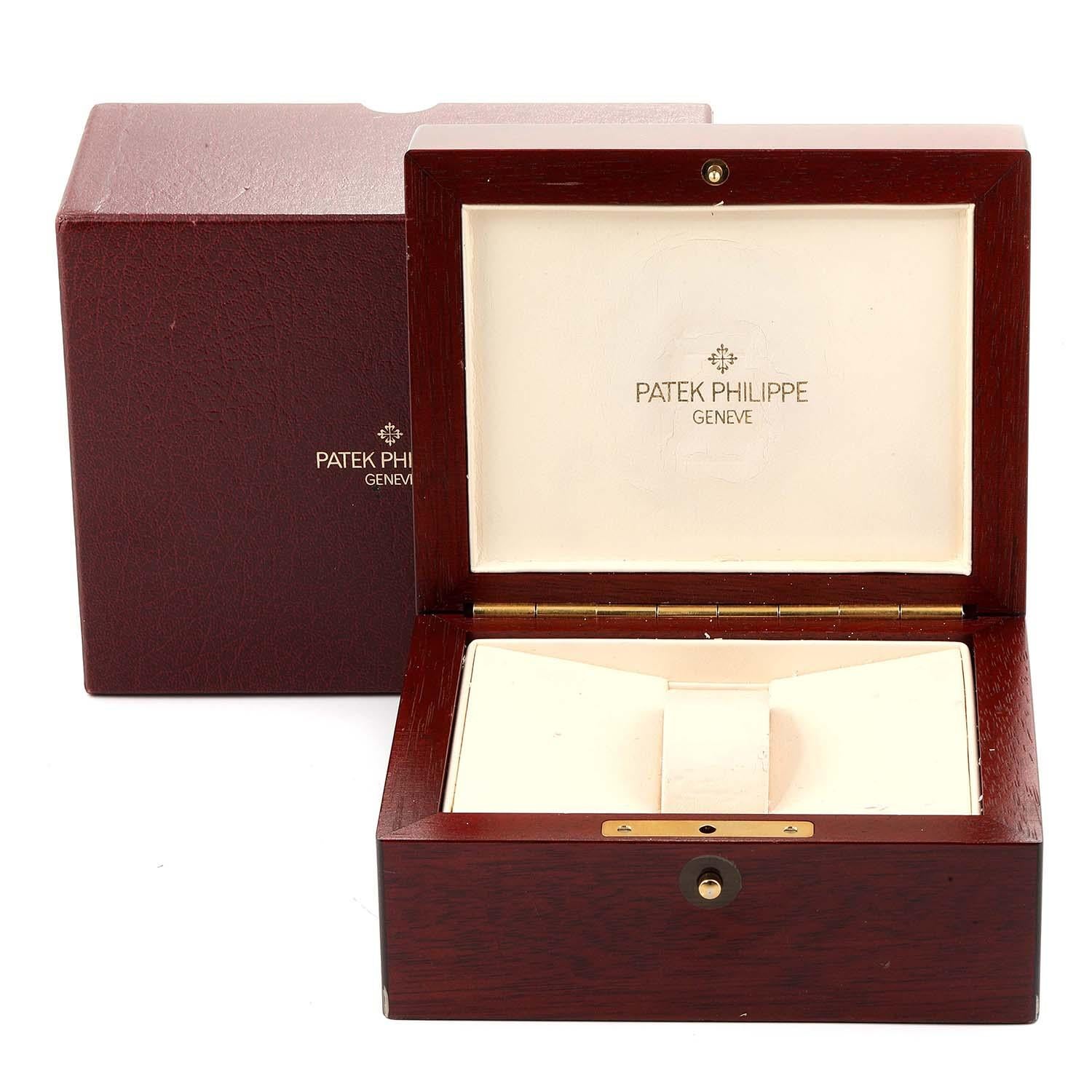 Patek Philippe Nautilus 18 Karat Yellow Gold Diamond Ladies Watch 4700 For Sale 4