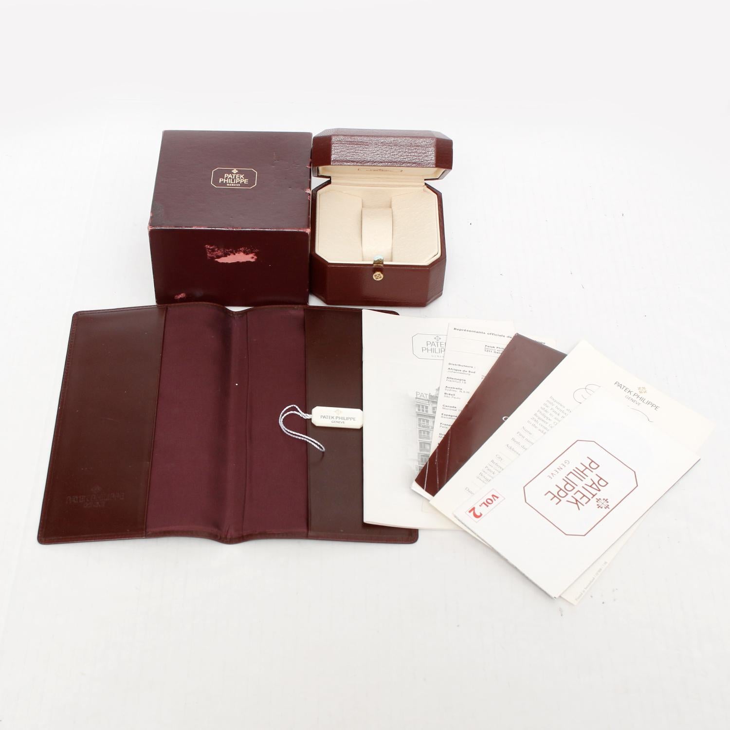 Patek Philippe Nautilus 18k Yellow Gold Watch 3800 J 1