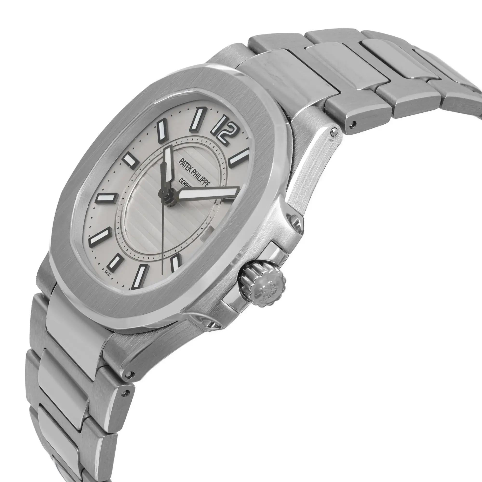 Women's Patek Philippe Nautilus 32mm 18K White Gold Silver Dial Ladies Watch 7011/1G-001