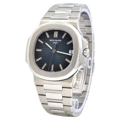 Patek Philippe Nautilus 5711/1A blaues Zifferblatt Edelstahl Marke neue Uhr