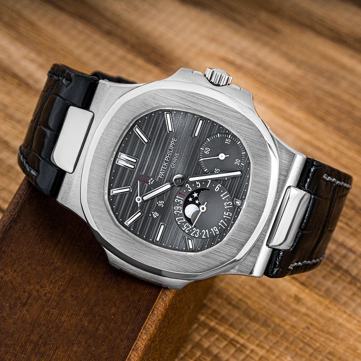 Men's Patek Philippe Nautilus 5712G-001