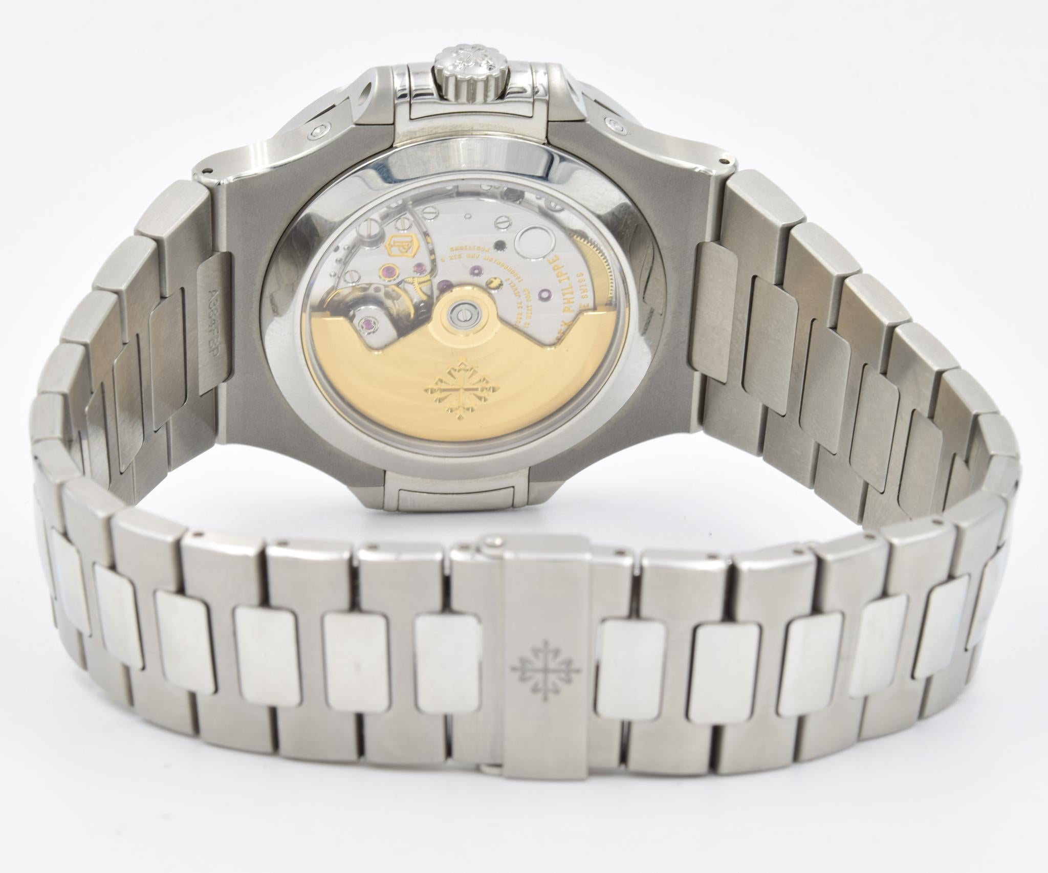 Men's Patek Philippe Nautilus 5726/A-001 Annual Calendar Gray Dial
