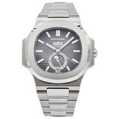 Patek Philippe Nautilus 5726/A-001 Jahreskalender Graues Zifferblatt