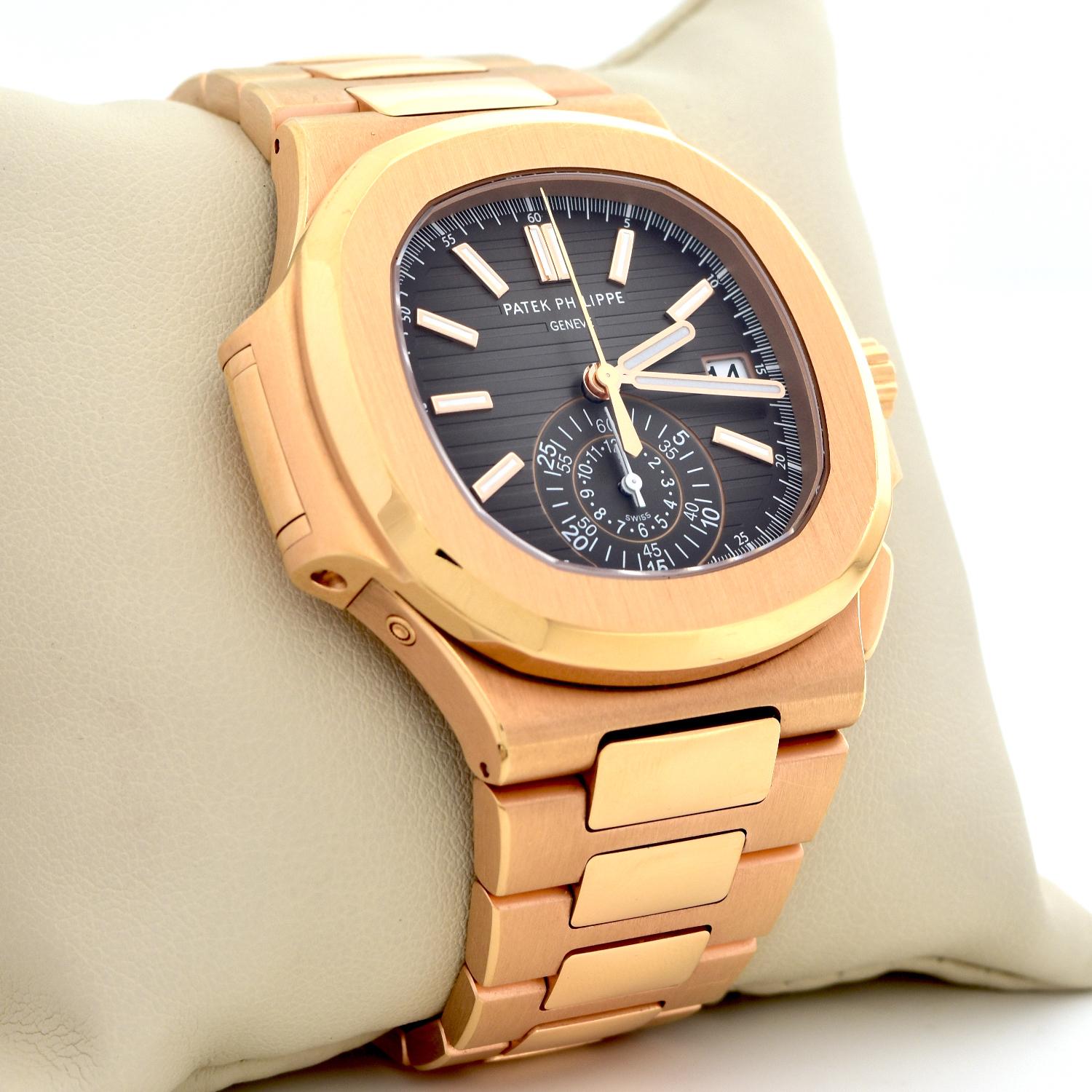 Patek Philippe Nautilus 5980/1R-001 Rose Gold with Box In New Condition For Sale In Miami, FL