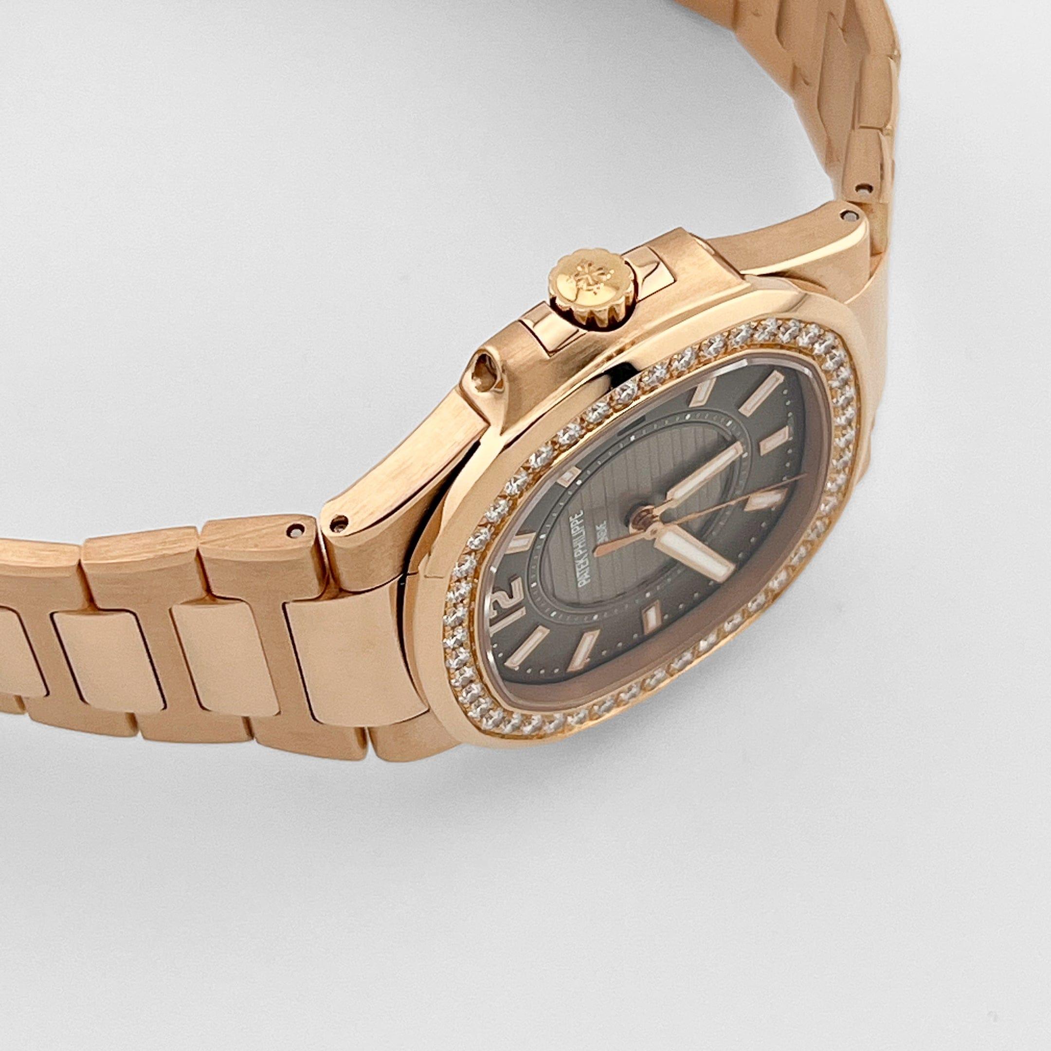 Taille ronde Patek Philippe Nautilus 7010/1R-010 'Ladies' Rose Gold Brown Dial Diamond Bezel en vente