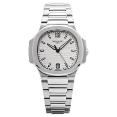 Patek Philippe Nautilus 7118/1A-010 Stainless Steel Silvery opaline Dial (2019)