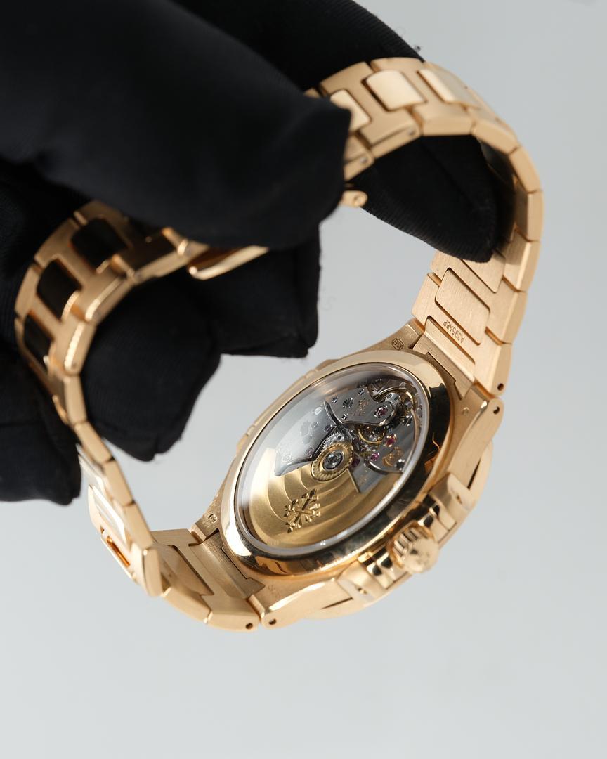 Brilliant Cut Patek Philippe Nautilus Rose Gold Diamond Bezel 7118/1200R-010 Ladies Wrist Watc For Sale