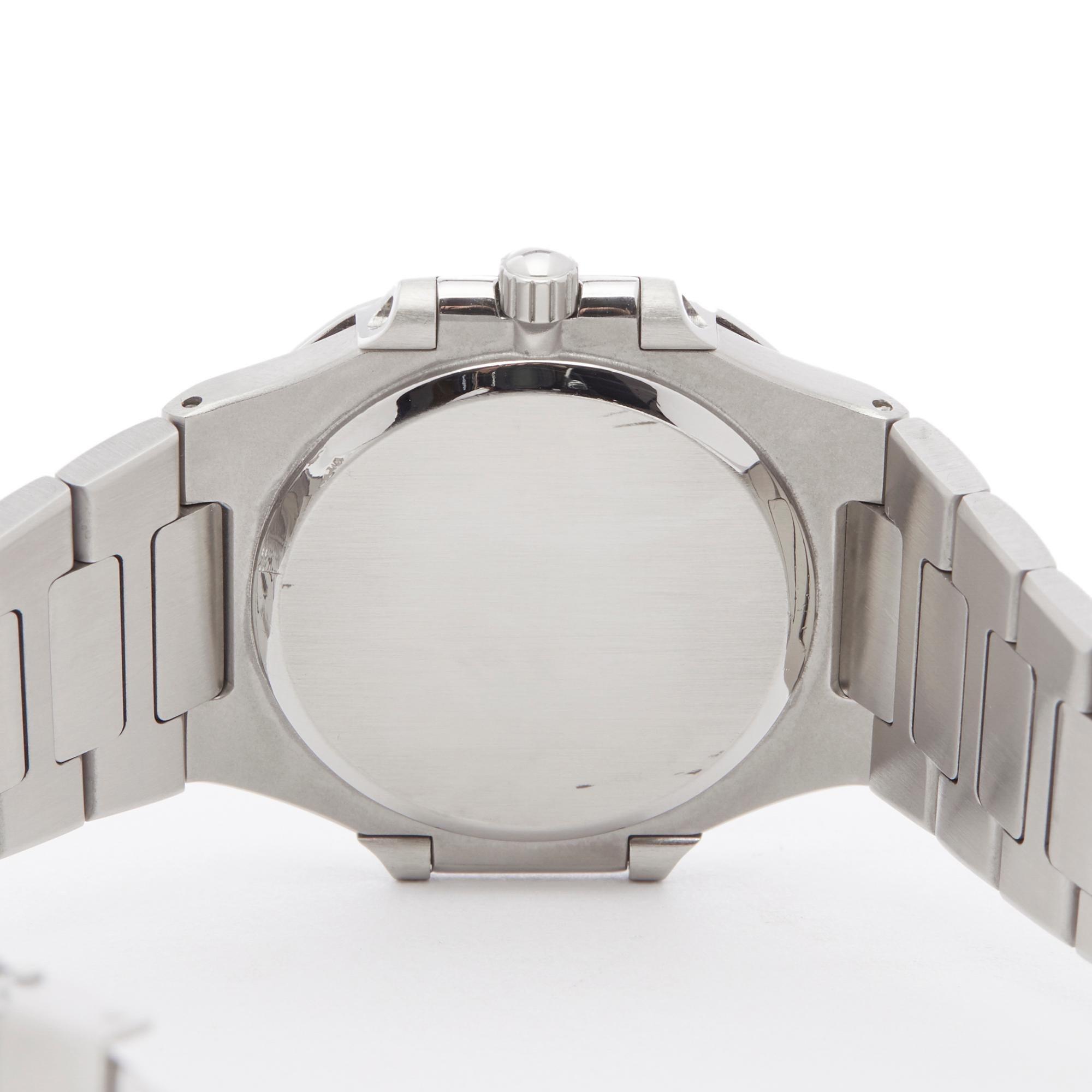 Patek Philippe Nautilus Sigma Dial Stainless Steel 3900 Wristwatch In Excellent Condition In Bishops Stortford, Hertfordshire