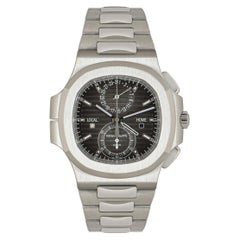 Patek Philippe Nautilus Reisezeit Chronograph NOS 5990/1A-001
