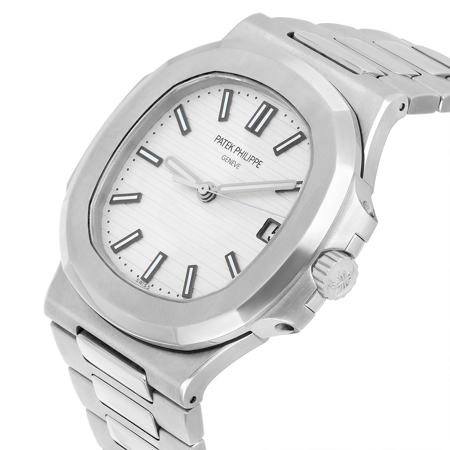 Men's Patek Philippe Nautilus Watch 40MM White Index Hour Markers Dial Stainless Steel For Sale