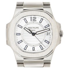 Patek Philippe Nautilus Watch 7011/1G-001