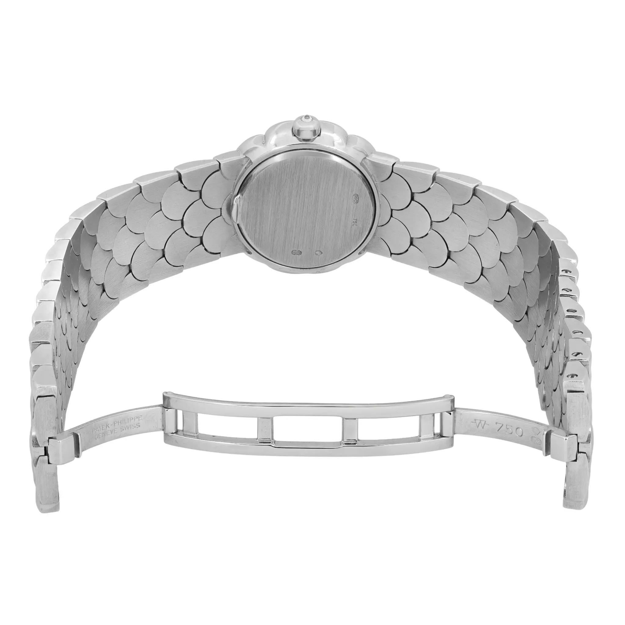 Patek Philippe Neptune 25 mm, oro bianco 18 carati, quadrante con diamanti 4872/3G-001 in vendita 2