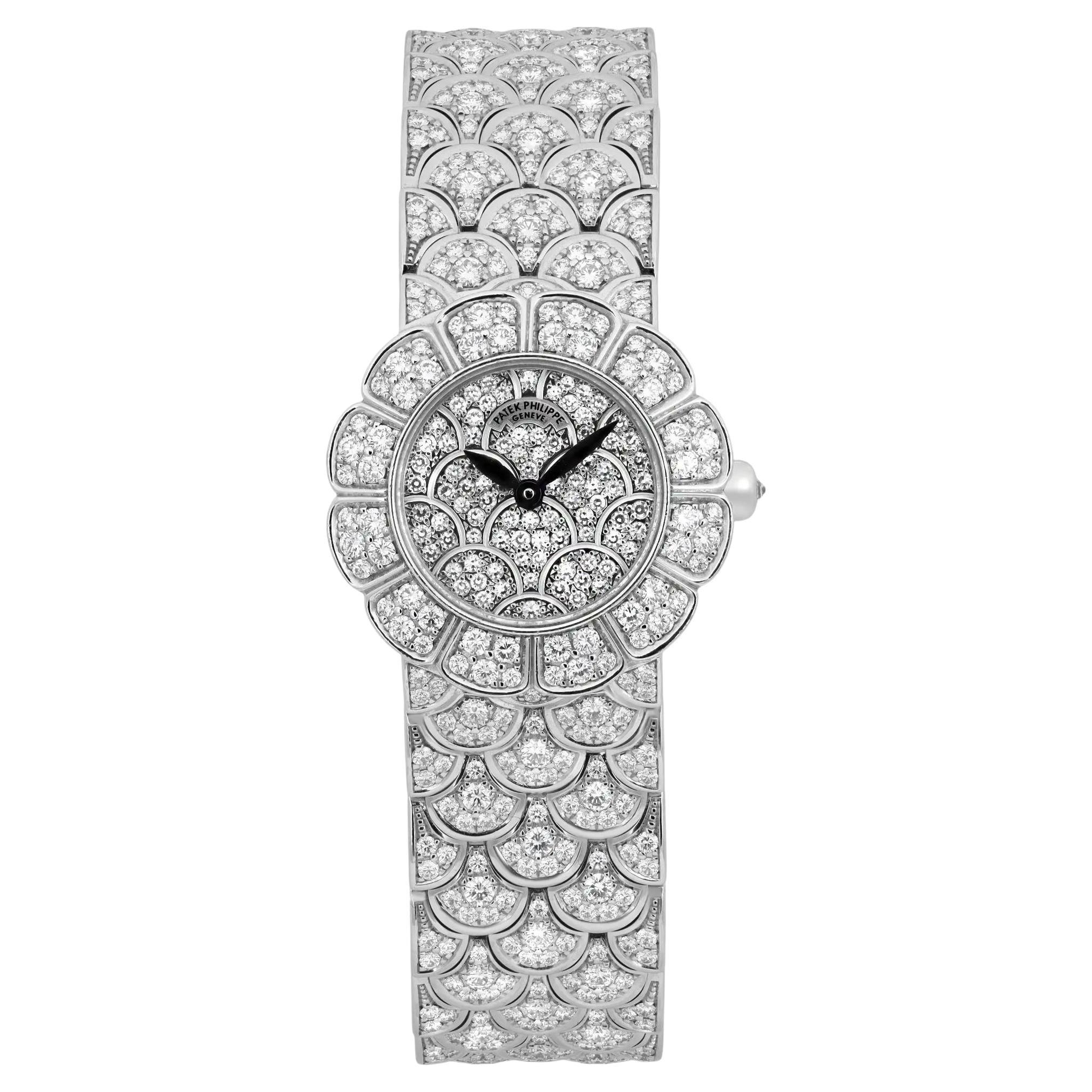 Patek Philippe Neptune 25 mm, oro bianco 18 carati, quadrante con diamanti 4872/3G-001 in vendita