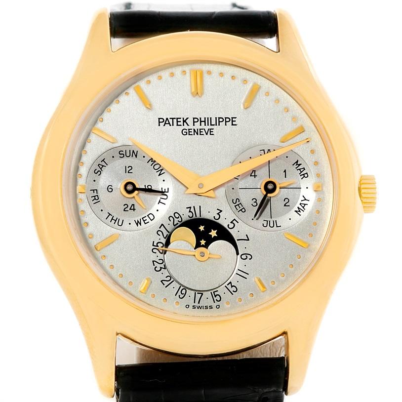 Patek Philippe Perpetual Calendar 18 Karat Yellow Gold Watch 3940 Papers