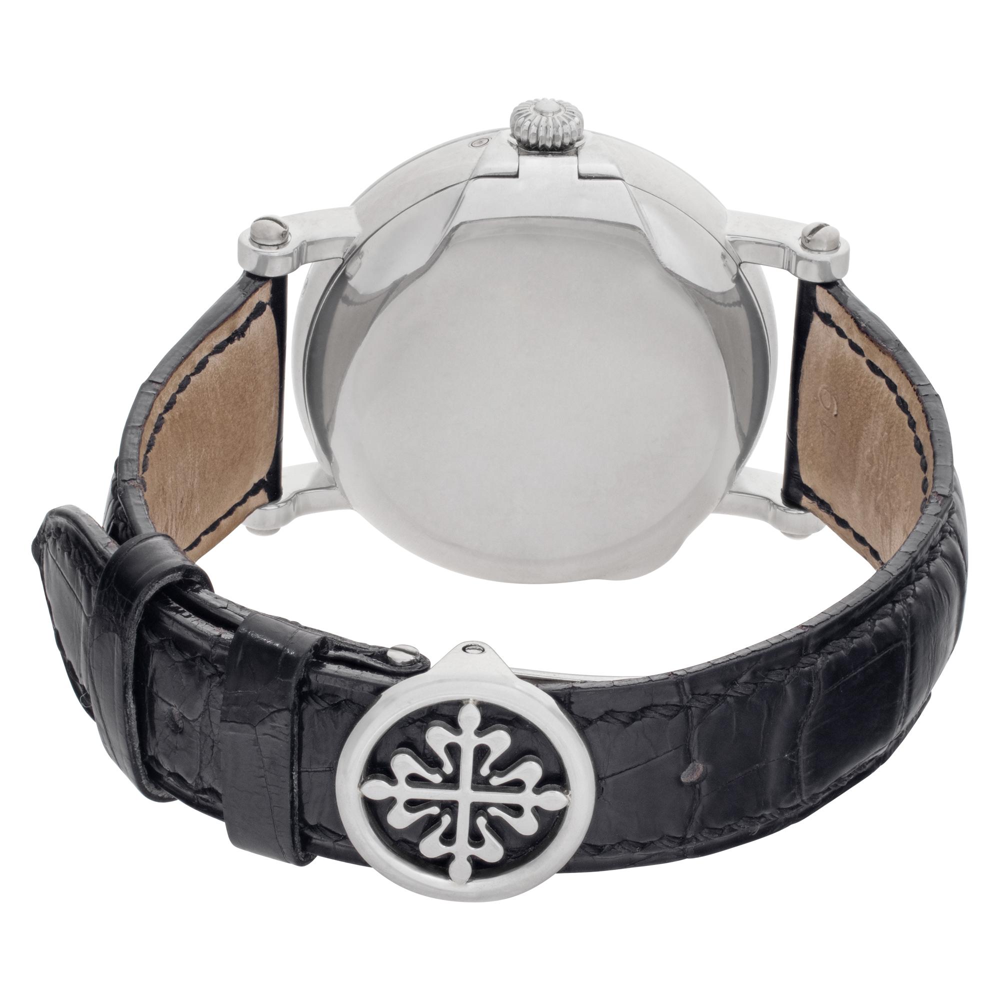 Women's or Men's Patek Philippe Perpetual Calendar 5059P Platinum White dial 36mm Automatic watch For Sale