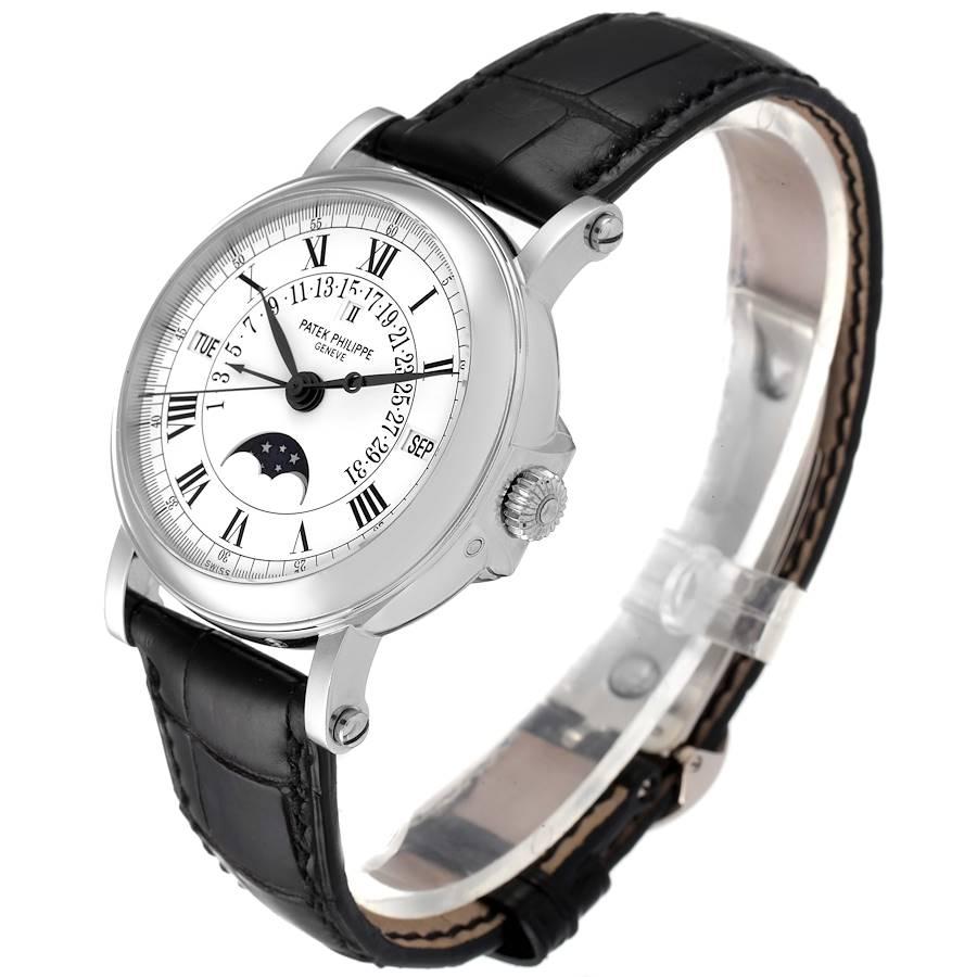 18 Karat Weißgold Herrenuhr Patek Philippe Ewiger Kalender Retrograde 5059 im Angebot 1