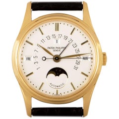 Patek Philippe Ewiger Kalender Retrograde 18k Gelbgold Silber Zifferblatt 5050