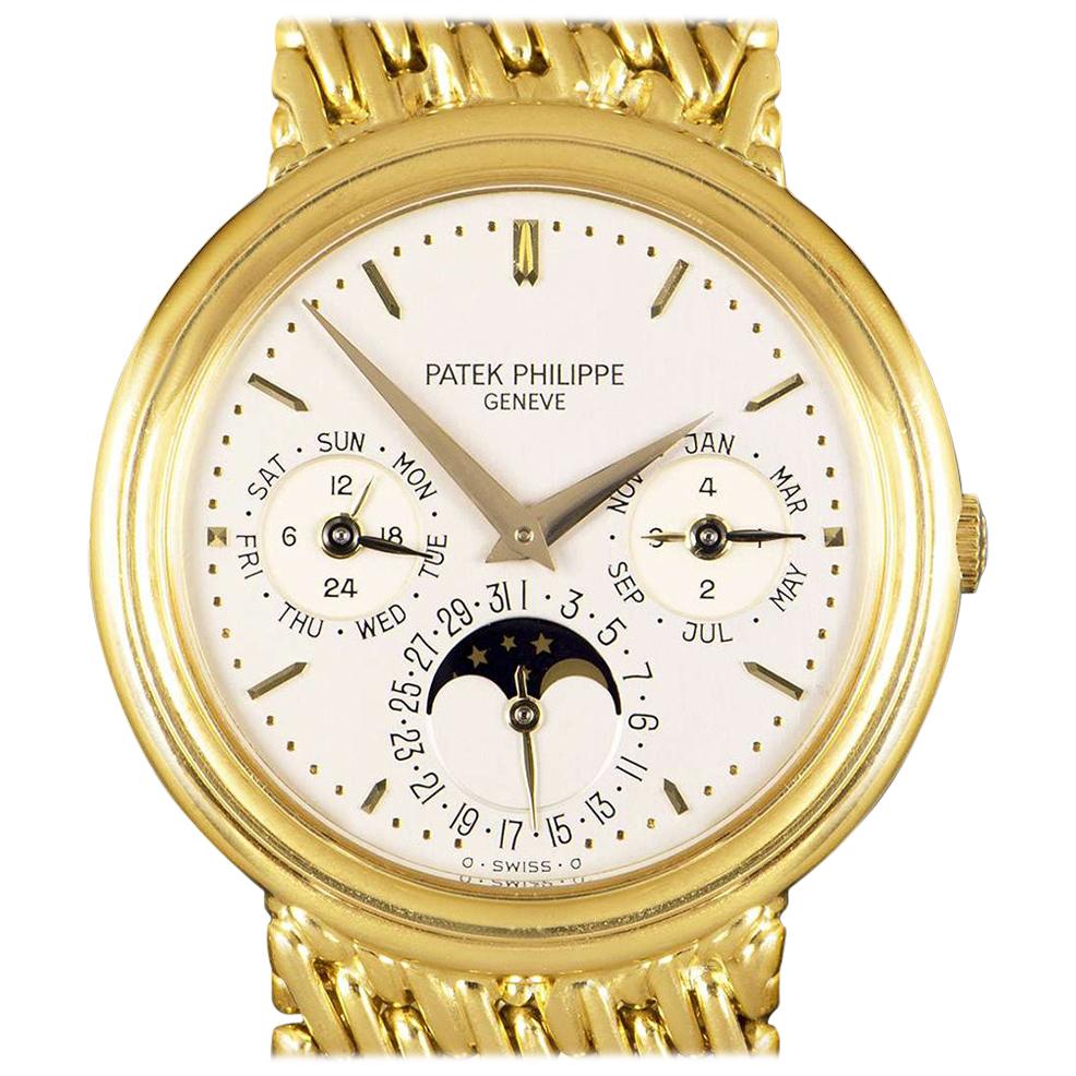 Patek Philippe Perpetual Calendar Yellow Gold Silver Dial 3945/1 Automatic