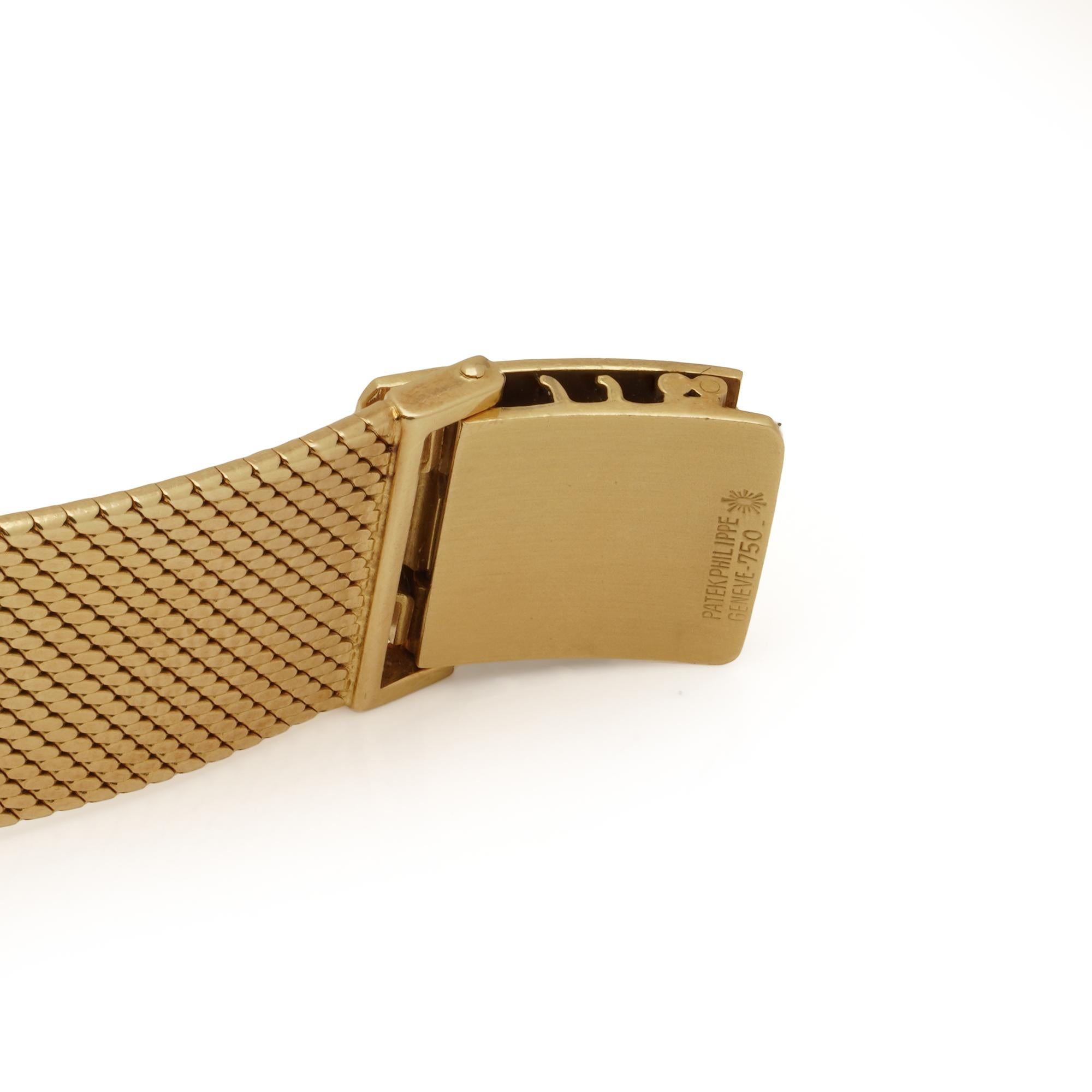 Patek Philippe Ref. 3506 Vintage Yellow Gold Automatic Watch For Sale 3