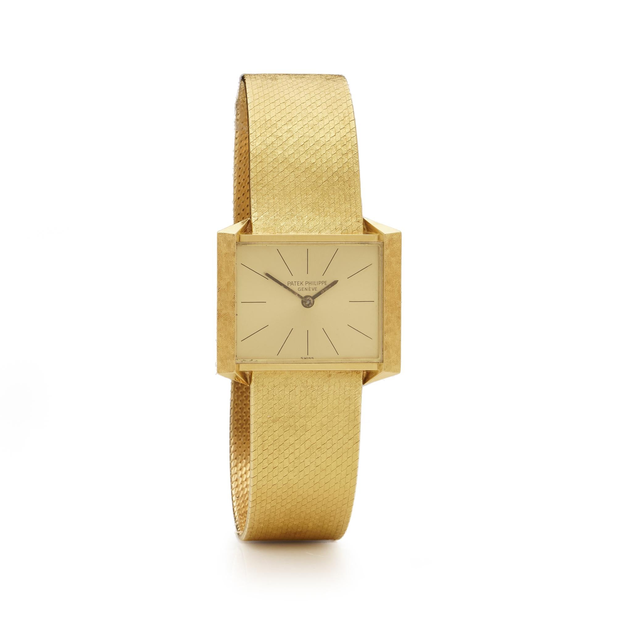 Patek Philippe Ref. 3506 Vintage Yellow Gold Automatic Watch For Sale 5