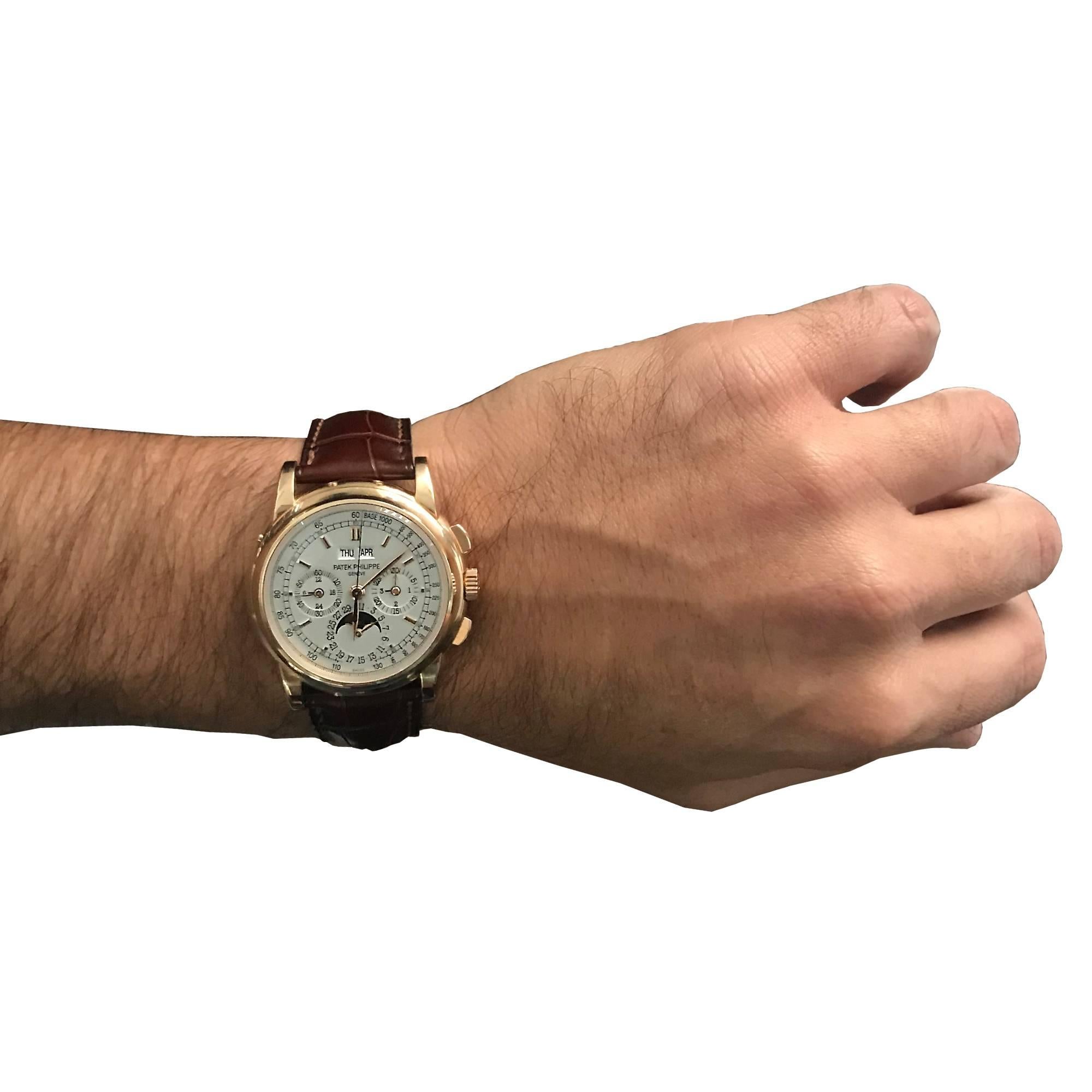 Women's or Men's Patek Philippe Rose Gold perpetual calendar manual wind wristwatch Ref 5970 
