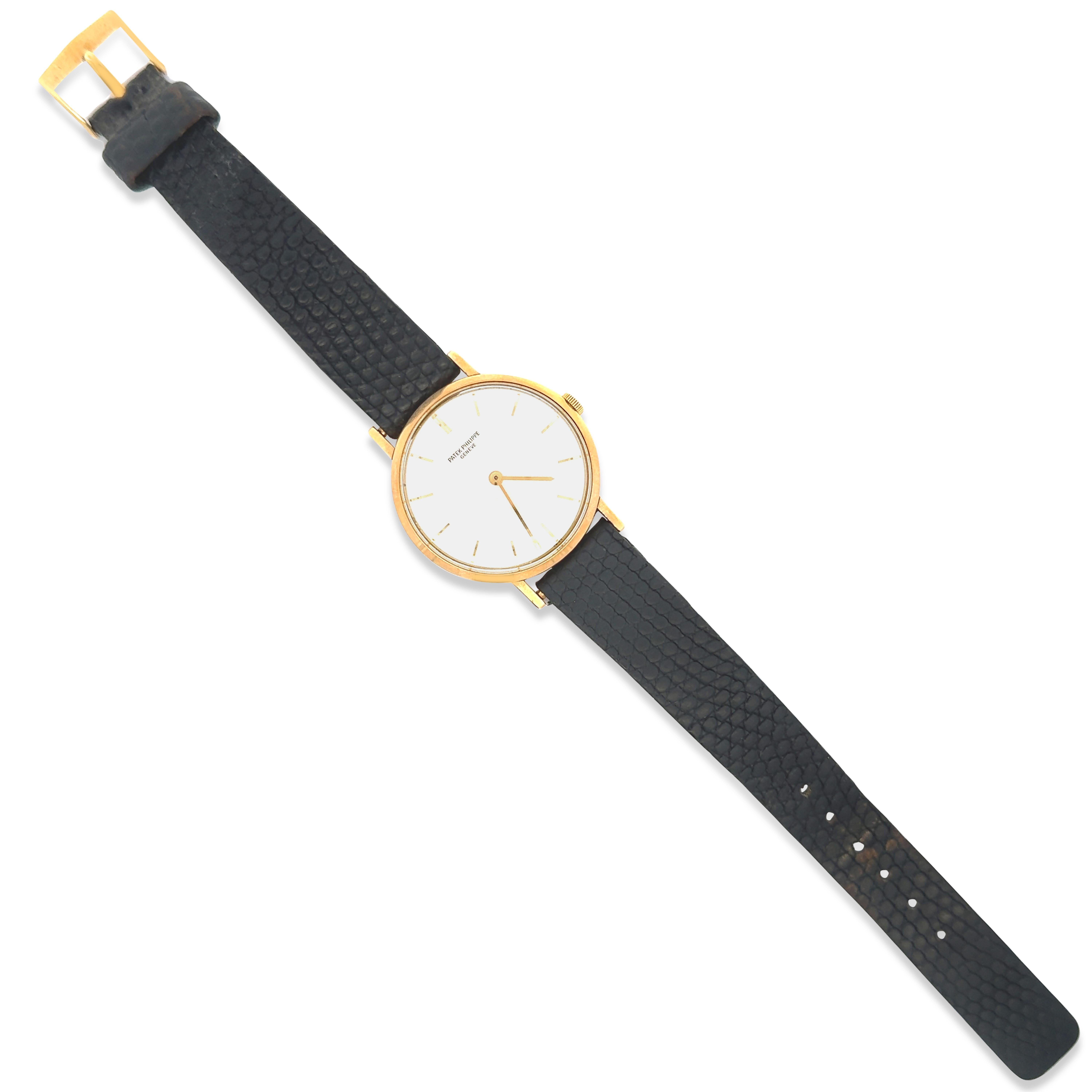 Patek Philippe Round Crystal Dial Leather Strap Wristwatch In Good Condition For Sale In New York, NY