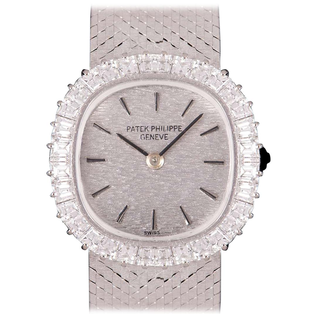 Patek Philippe Silver Dial Diamond Set 3395/1 White Gold Cocktail Wristwatch
