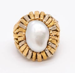 Patek Philippe Swiss by Gilbert Albert 1960 Important Ring 18Kt Gold with Pearl