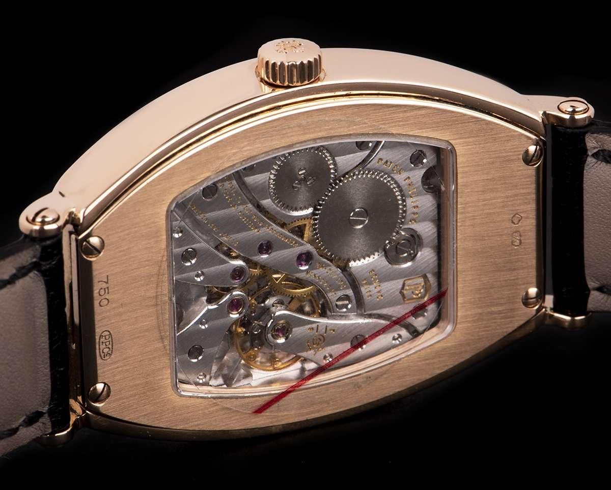 Patek Philippe Tonneau Gondolo Rose Gold 5098R-001 Manual Wind Wristwatch In Good Condition In London, GB