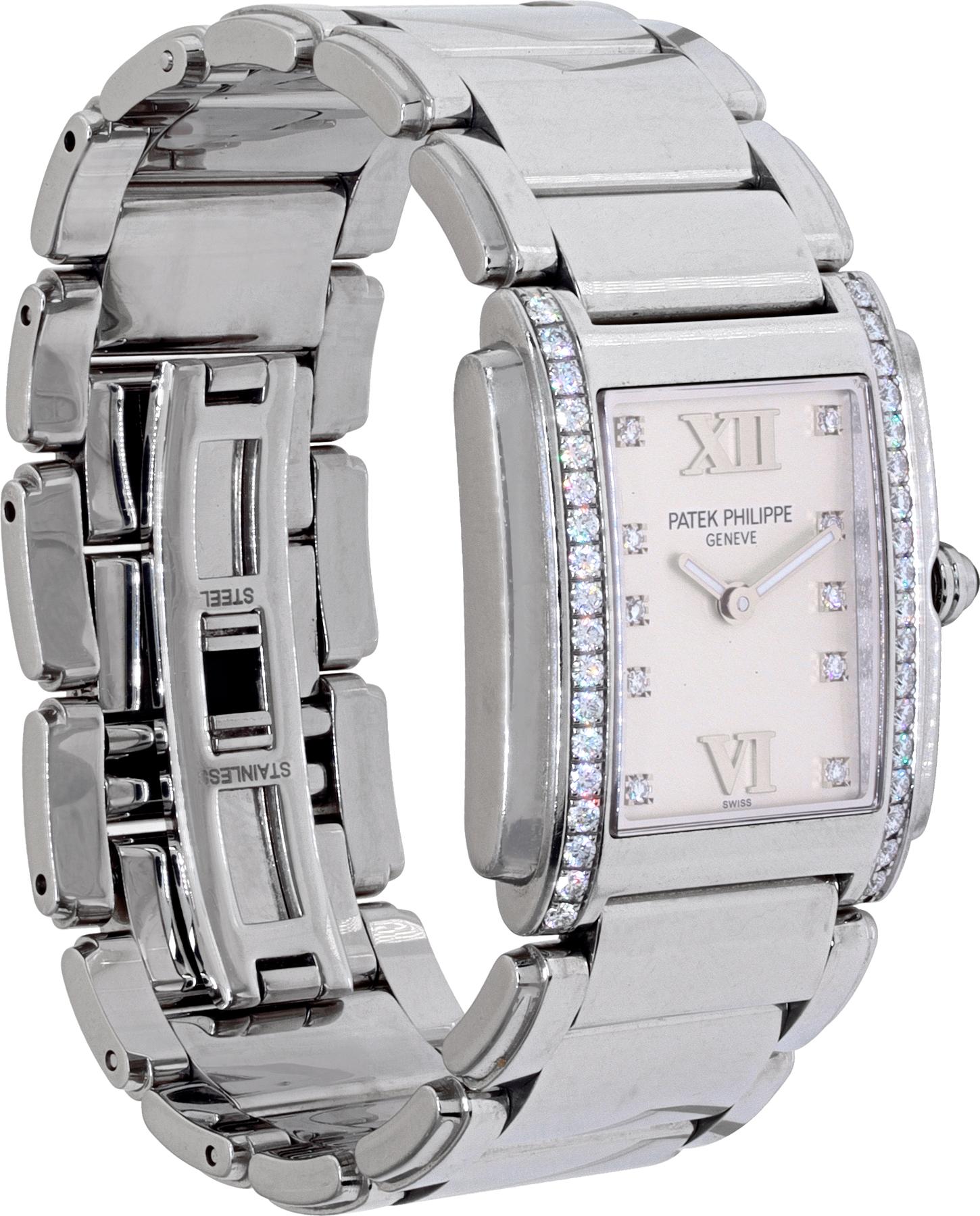 Patek Philippe Twenty 4 25mm 4910 In Excellent Condition In Surfside, FL