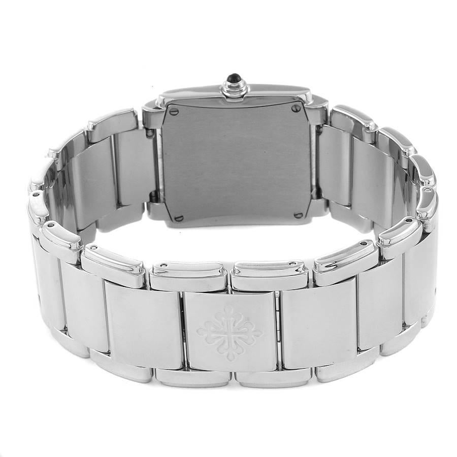Stahl-Diamant-Damenuhr 4910 von Patek Philippe, Zwanzig-4, blaues Zifferblatt im Angebot 5