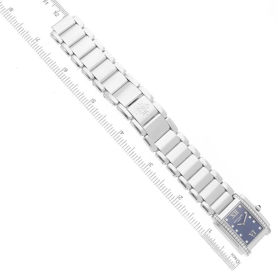 Stahl-Diamant-Damenuhr 4910 von Patek Philippe, Zwanzig-4, blaues Zifferblatt im Angebot 6