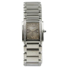 Patek Philippe Montre Twenty-4 grise avec cadran 4910/10A-010