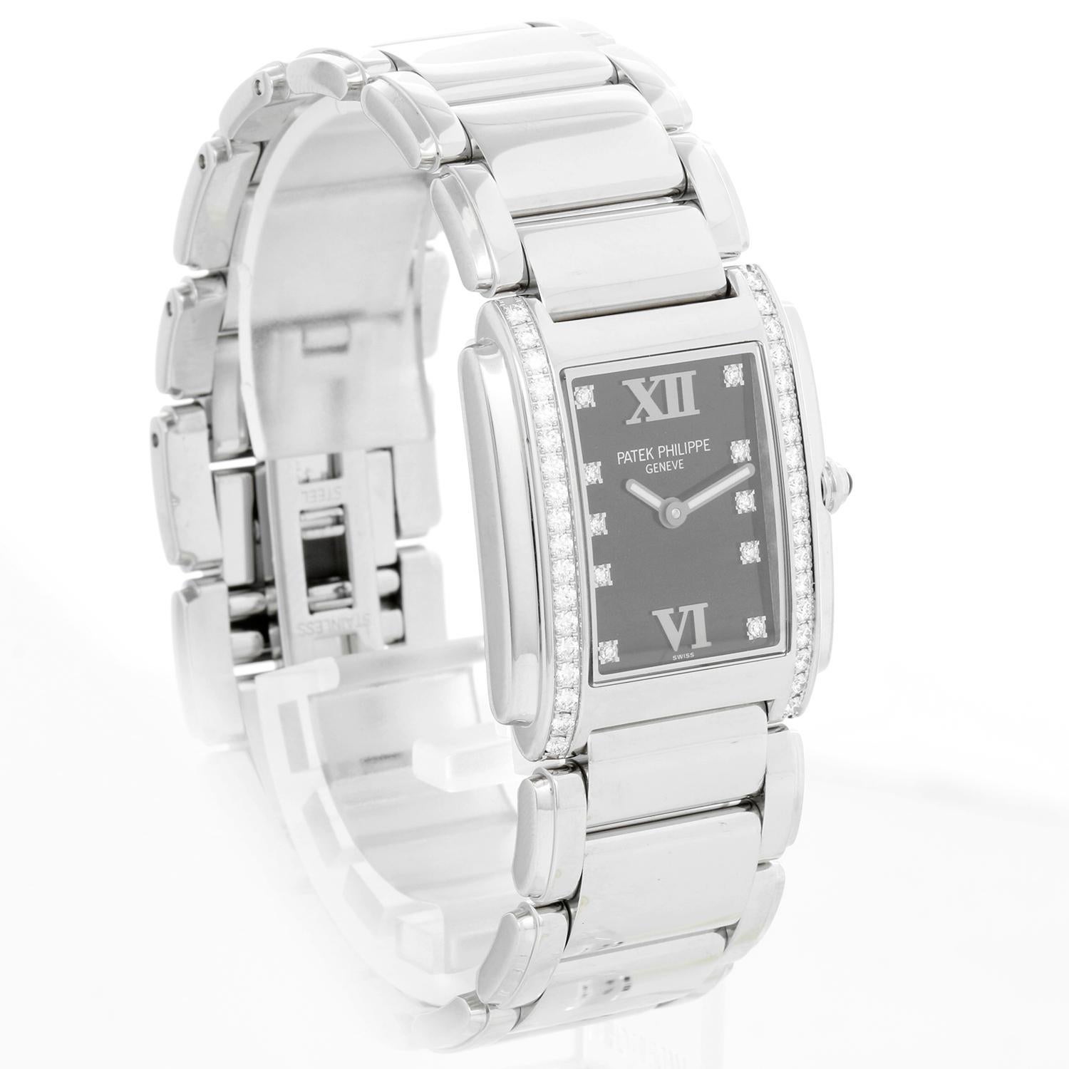 Patek Philippe Twenty-4 Ladies Steel & Diamond Watch 4910/10A In Excellent Condition In Dallas, TX