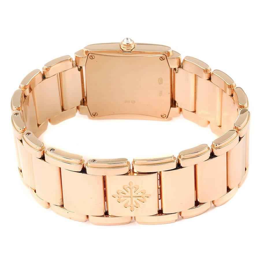 Patek Philippe Uhr Twenty-4 Roségold Schwarzes Zifferblatt Diamant 4910 Box Papiere im Angebot 2