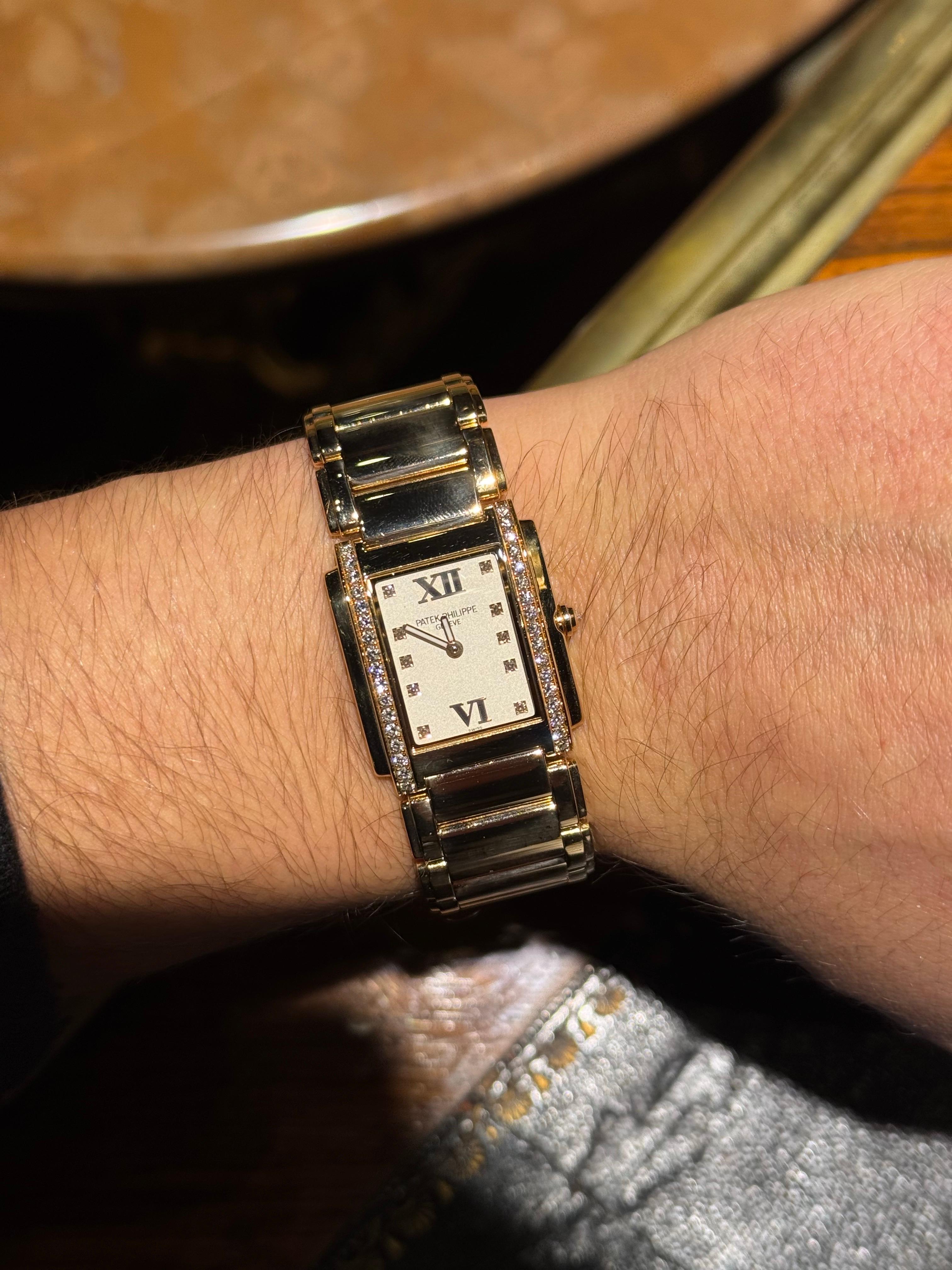 Patek Philippe Twenty~4 4910 in 18 Karat Roségold und Diamant im Angebot 12