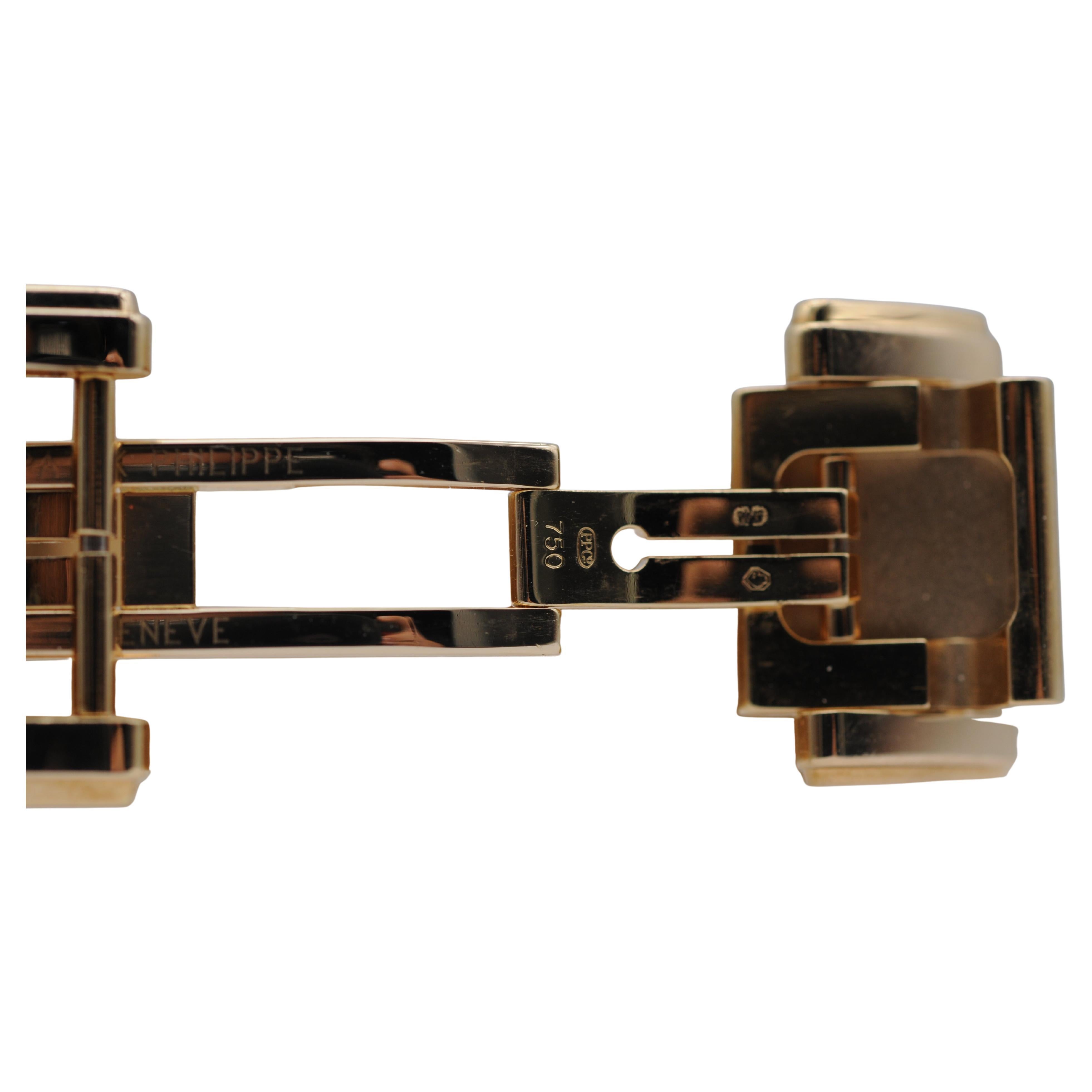 Patek Philippe Twenty~4 4910 in 18k yellow gold and diamond For Sale 8