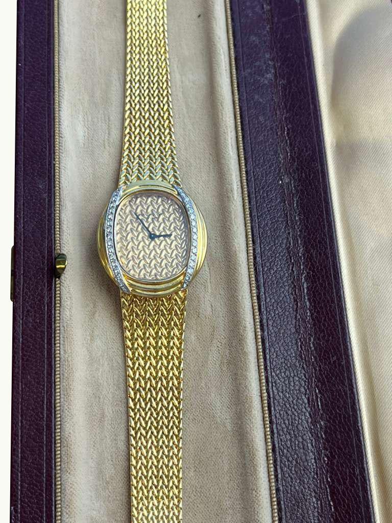 Patek Philippe Vintage 18K Gelbgold Diamant Handaufzugsuhr Uhr 4288 im Zustand „Gut“ im Angebot in Aventura, FL