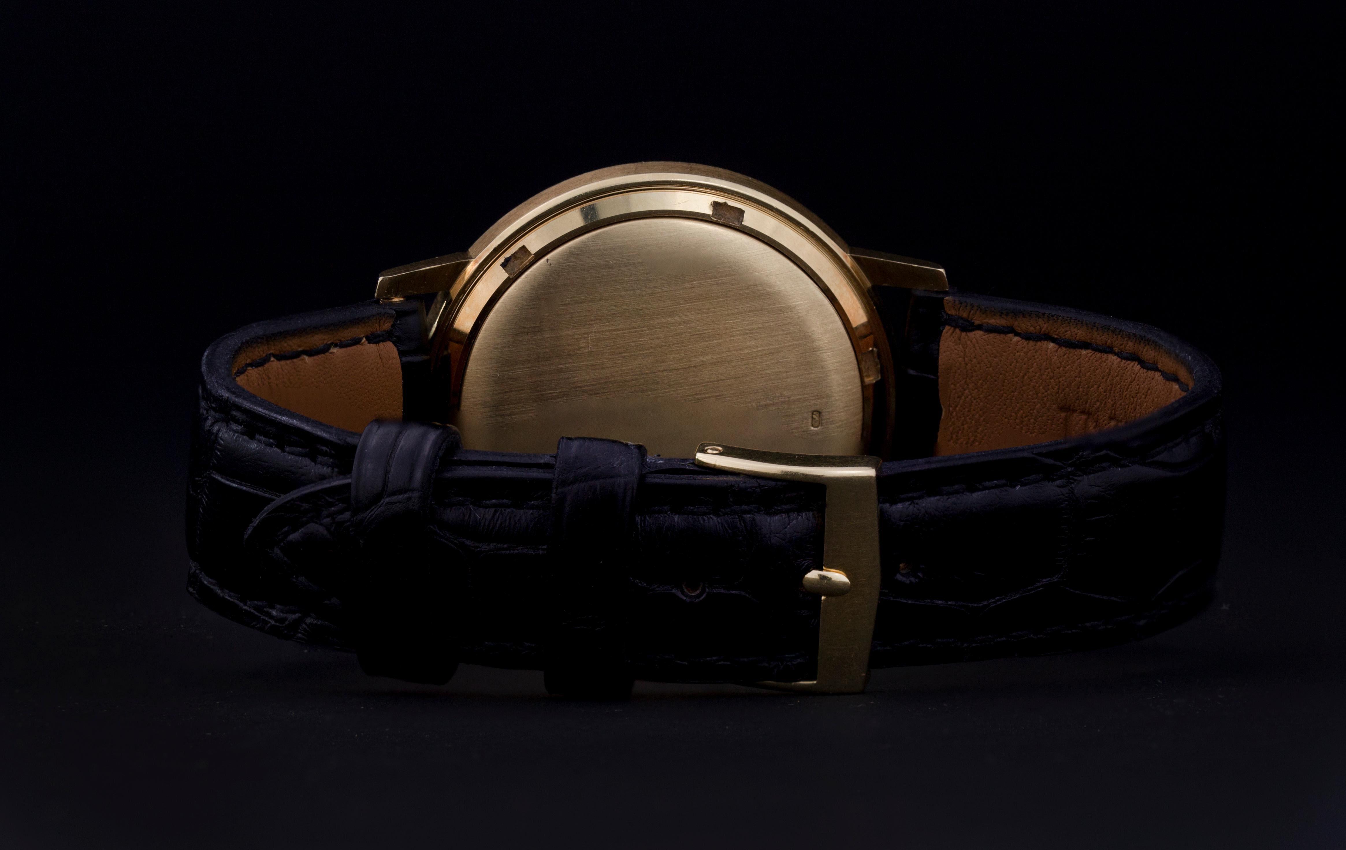 Patek Philippe Vintage 18 Karat Gold Manual Winding Watch, 1970s 2