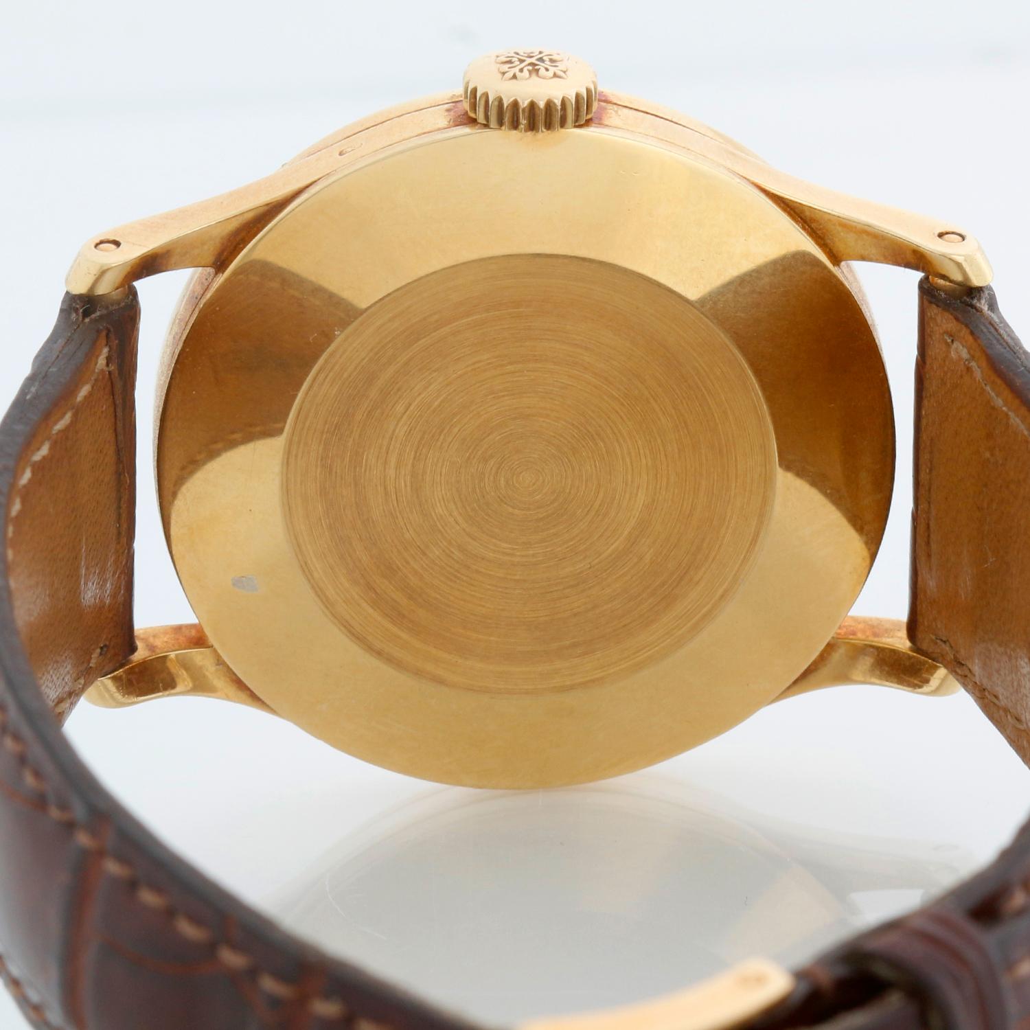 Patek Philippe Vintage Calatrava Men's Gold Watch Ref. 570 im Angebot 1