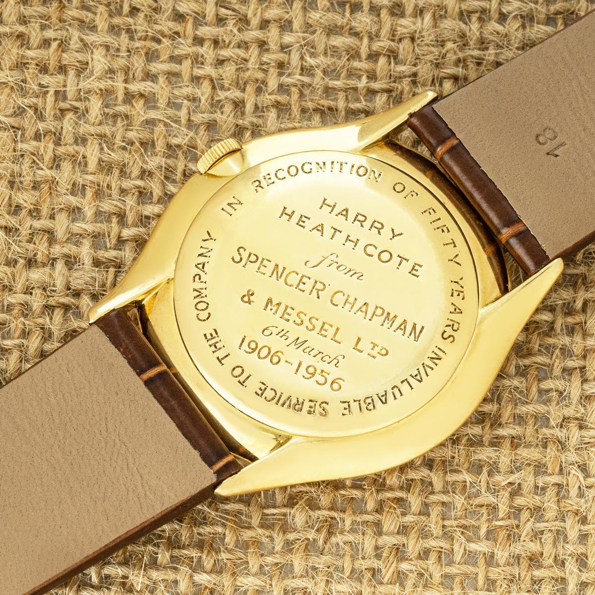 Patek Philippe Vintage Calatrava Retaillé par Asprey 2557 en vente 1