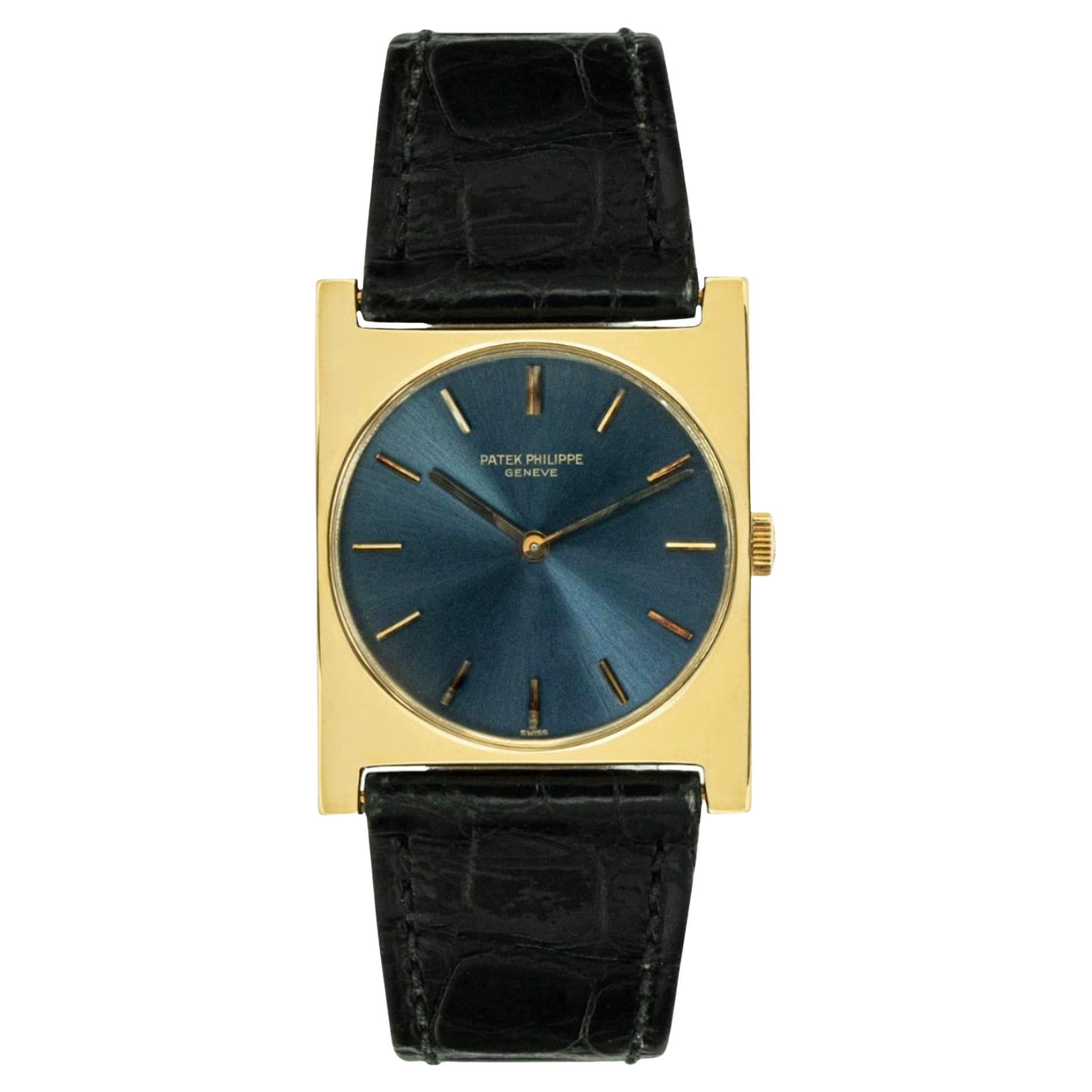 Patek Philippe Vintage Dress Watch Yellow Gold For Sale at 1stDibs