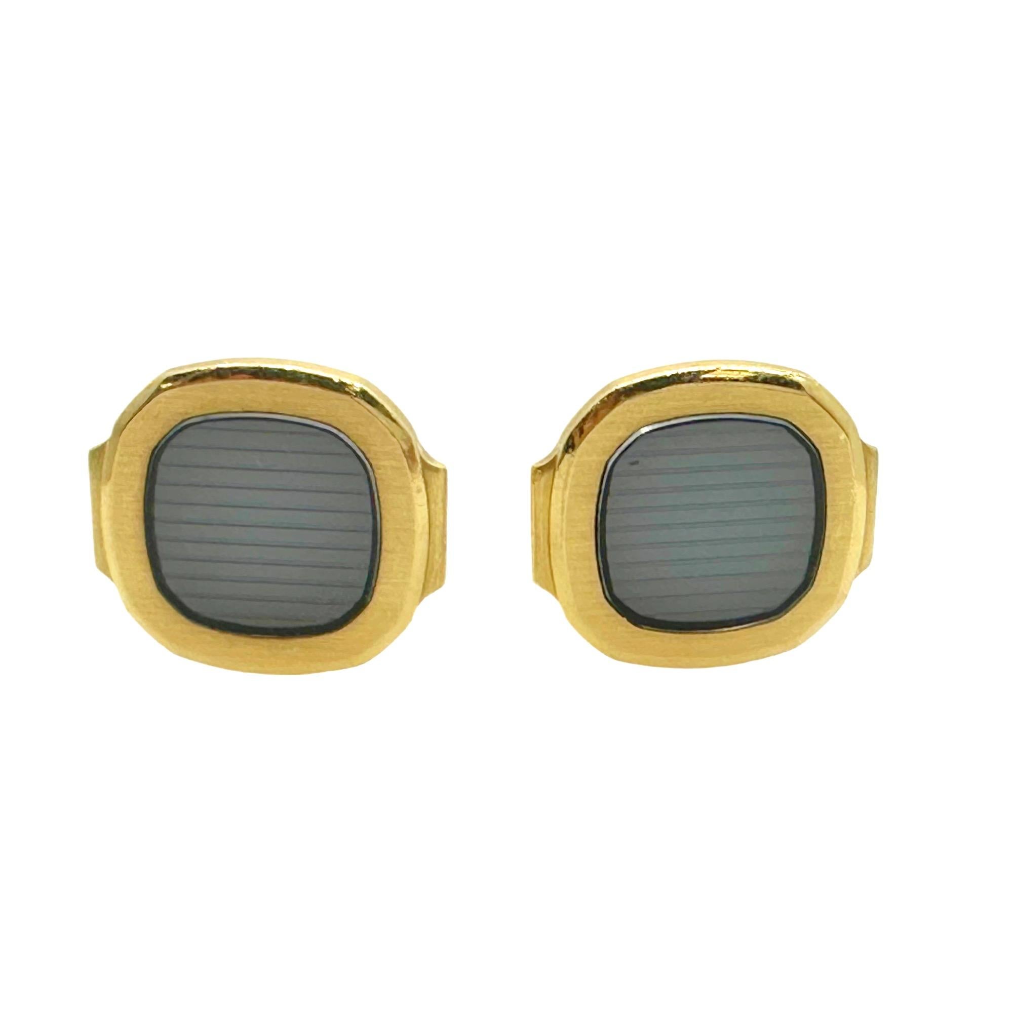 Patek Philippe Vintage Nautilus 18kt Yellow Gold & Sapphire Crystal Cuff Links For Sale 2