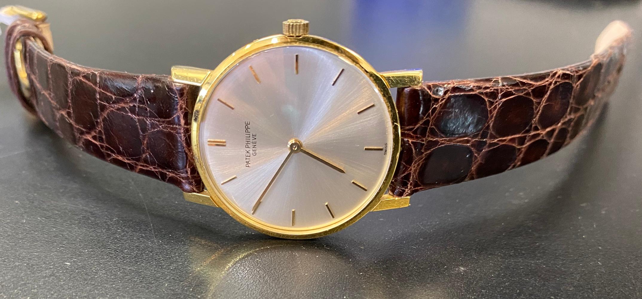 This timeless and fine Patek Philippe Watch is from a fine esate.
The size is 28m in diameter.
The movement is a Manual Wind 
Case is 18 Karat Yellow Gold 

Model no: 3470
Vintage watch with smooth classic bezel and lugs is estimated to be from the