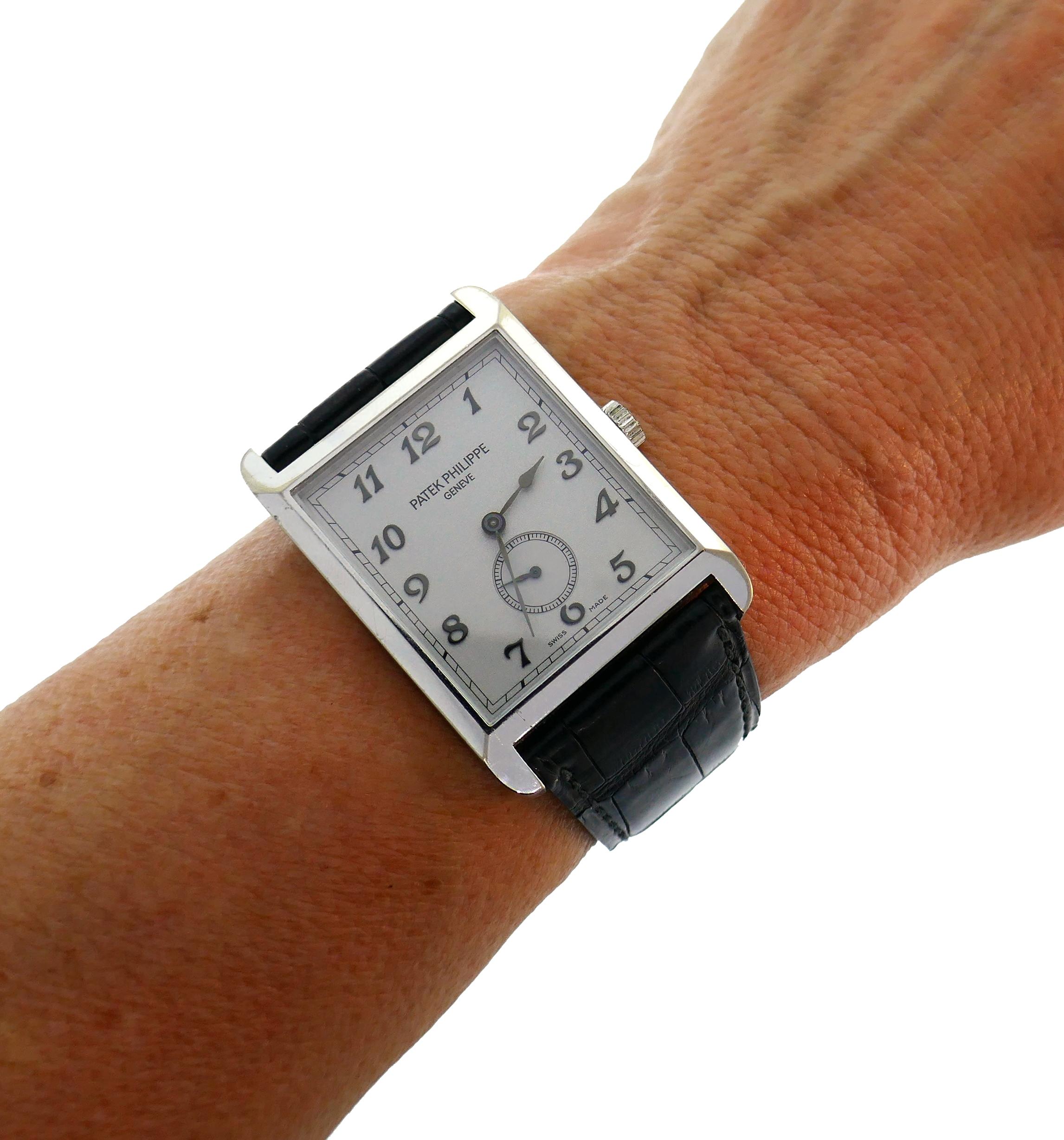 Handaufzugs-Armbanduhr von Patek Philippe aus Weißgold im Zustand „Gut“ im Angebot in Beverly Hills, CA