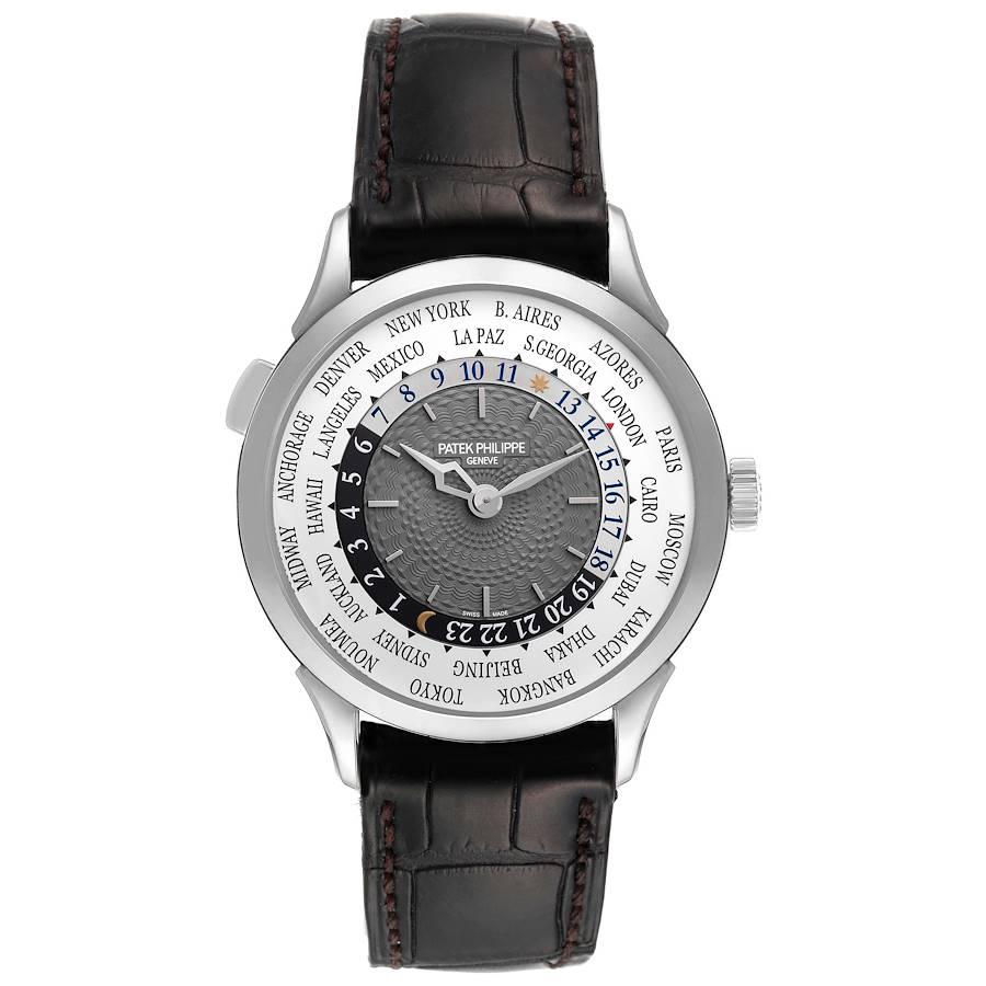 Patek Philippe Weltzeit Komplikationen Weißgold Herrenuhr 5230G. Automatisches Uhrwerk mit Selbstaufzug. Weltzeit, GMT, zweite Zeitzone, Stunde, Minute, Tag/Nacht-Anzeige. Gehäuse aus 18 Karat Weißgold mit einem Durchmesser von 38,5 mm. Drücker bei
