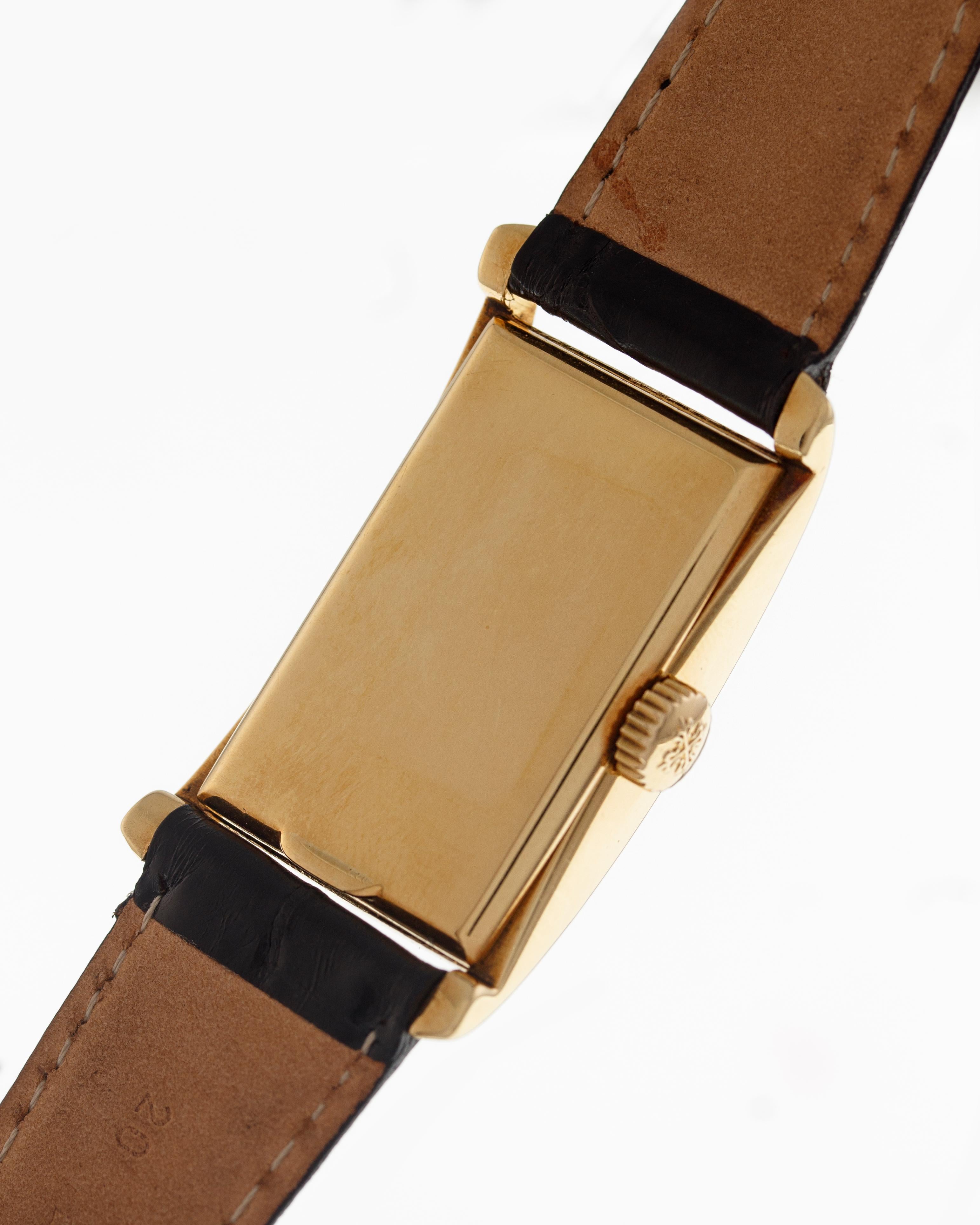 Patek Philippe Wrist Watch Hour Glass Ref. 1593 in 18 Carat Yellow Gold In Good Condition For Sale In Milan, IT